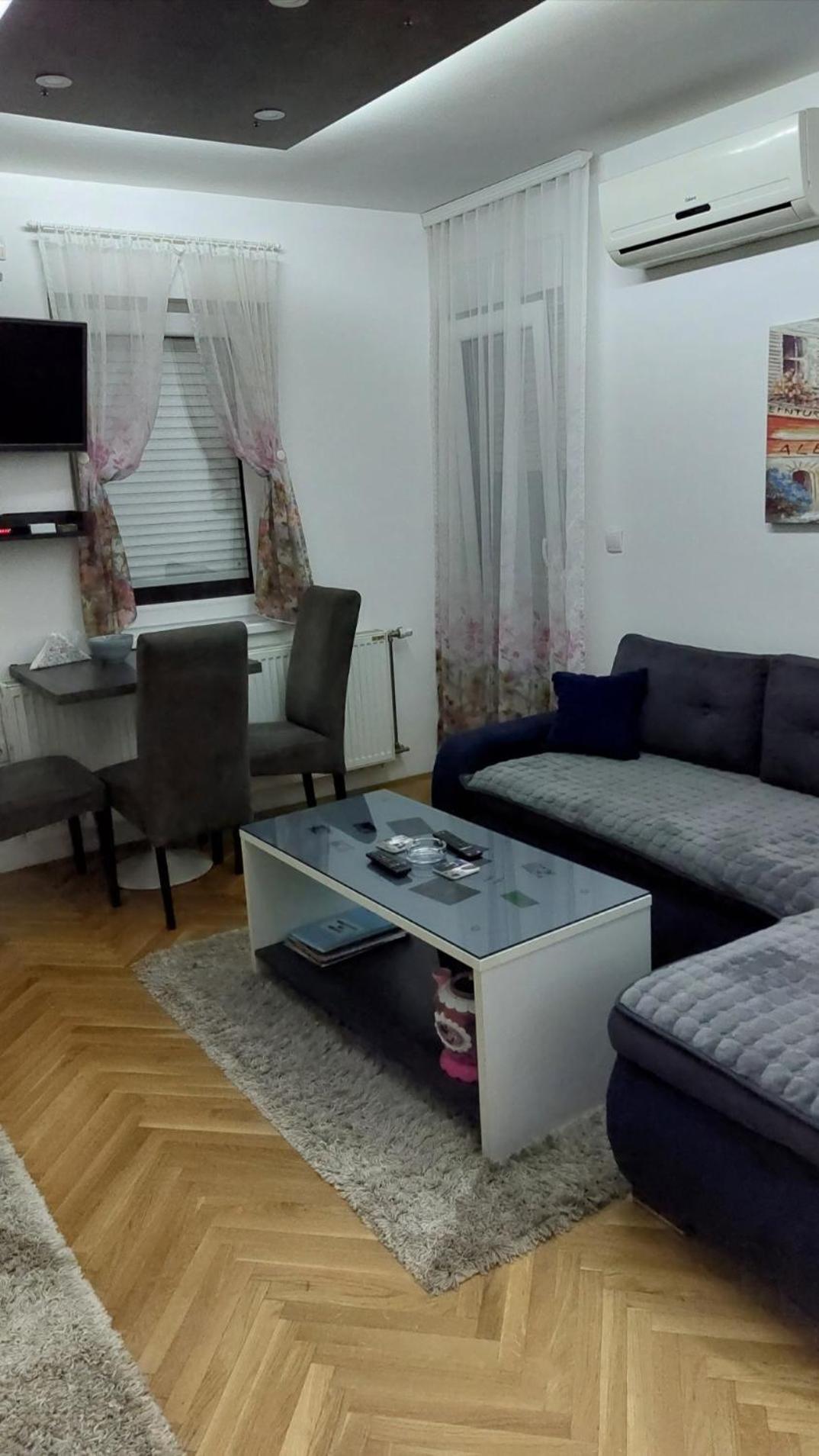 Apartman Luna Βάλιεβο Εξωτερικό φωτογραφία